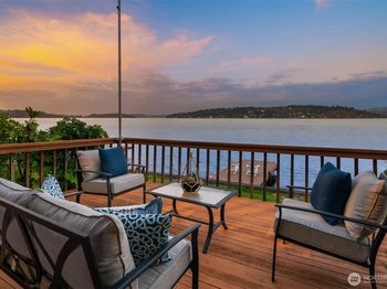 9764 Rainier Avenue S