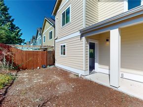 13813 32nd Lane S, Tukwila WA 98168