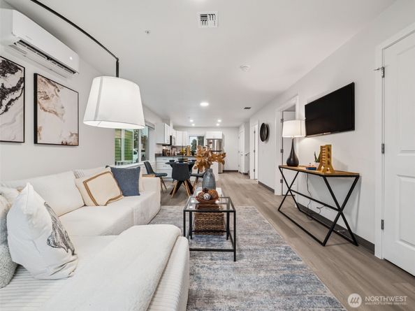 13813 32nd Lane S, Tukwila WA 98168