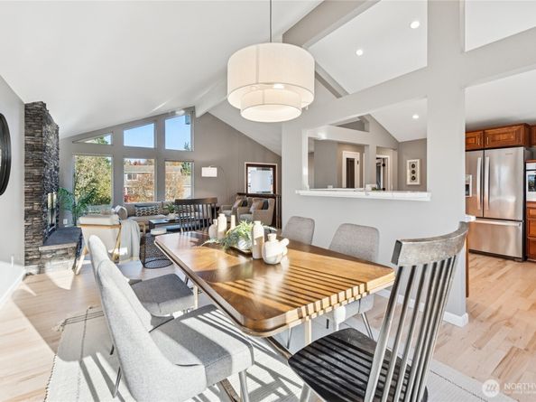 10511 NE 44th Street, Kirkland WA 98033