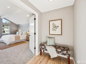 10511 NE 44th Street, Kirkland WA 98033