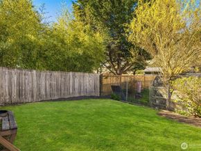 13703 Palatine Avenue N, Seattle WA 98133