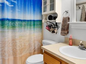 21225 76th Avenue W A4, Edmonds WA 98026