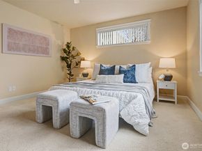 626 Glen Street 201, Edmonds WA 98020