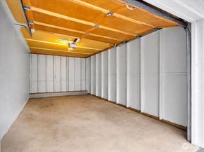 8653 Avondale Rd NE D208, Redmond WA 98052