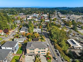 6404 NE 181st Street A&B, Kenmore WA 98028