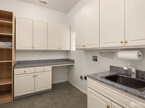 6404 NE 181st Street A&B, Kenmore WA 98028