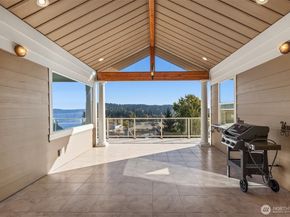 6404 NE 181st Street A&B, Kenmore WA 98028