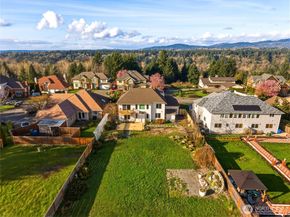 13945 SE 159th Place, Renton WA 98058