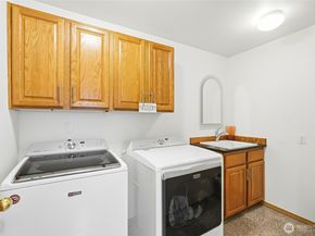 13945 SE 159th Place, Renton WA 98058