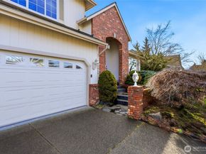 13945 SE 159th Place, Renton WA 98058
