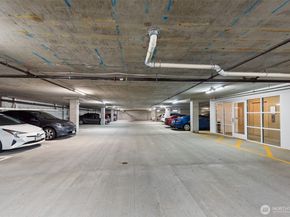 300 110th Avenue NE 515, Bellevue WA 98004