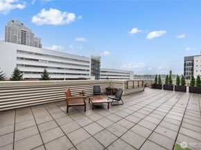 300 110th Avenue NE 515, Bellevue WA 98004