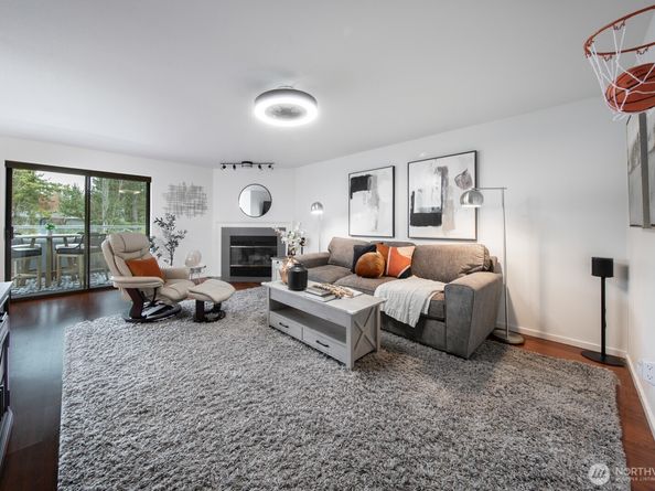 1226 6th Avenue S A102, Edmonds WA 98020