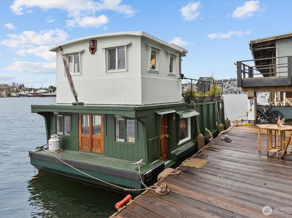 2706 Westlake Avenue N 01A, Seattle WA 98109
