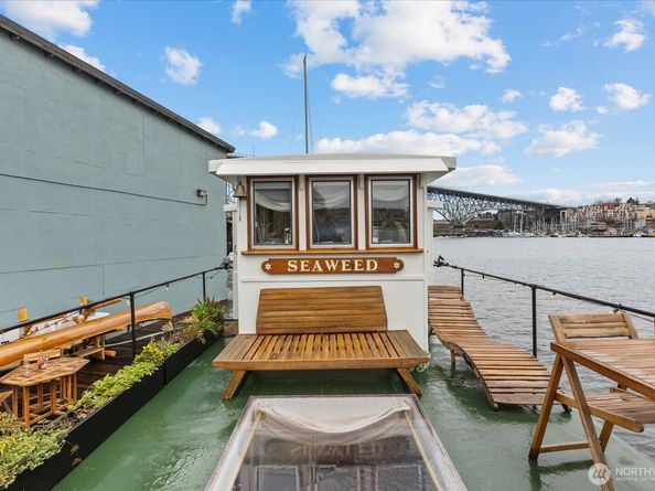 2706 Westlake Avenue N 01A, Seattle WA 98109
