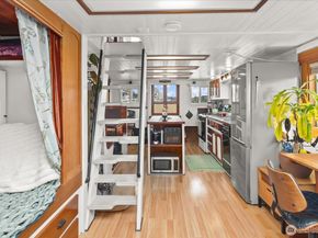 2706 Westlake Avenue N 01A, Seattle WA 98109