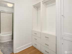1101 17th Avenue 303, Seattle WA 98122