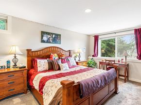 5162 S Wallace Street, Seattle WA 98178