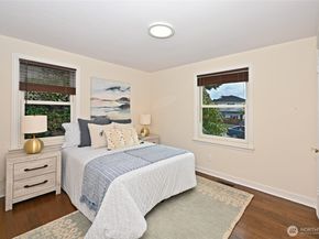 2849 36th Avenue W, Seattle WA 98199