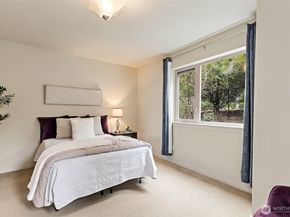 4206 213th Place SE 35, Issaquah WA 98029