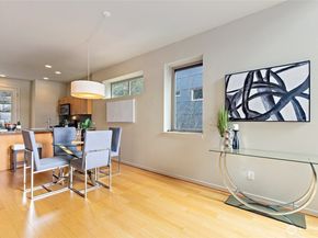 4206 213th Place SE 35, Issaquah WA 98029