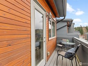 4206 213th Place SE 35, Issaquah WA 98029