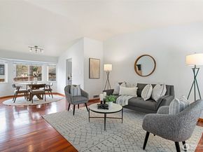 23217 NE 10th Place, Sammamish WA 98074