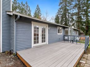 23217 NE 10th Place, Sammamish WA 98074