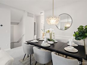 35327 SE Kinsey Street 604, Snoqualmie WA 98065