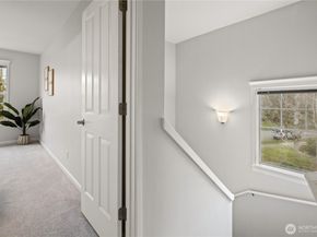 35327 SE Kinsey Street 604, Snoqualmie WA 98065