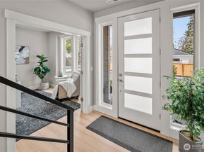 18554 Stone Avenue N, Shoreline WA 98133