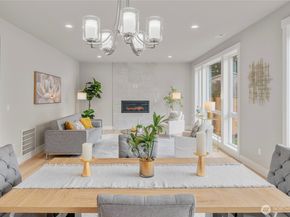 18554 Stone Avenue N, Shoreline WA 98133