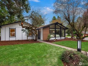 14020 NE 62nd Street, Redmond WA 98052