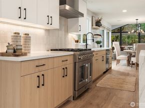 14020 NE 62nd Street, Redmond WA 98052