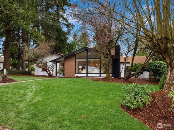 14020 NE 62nd Street, Redmond WA 98052