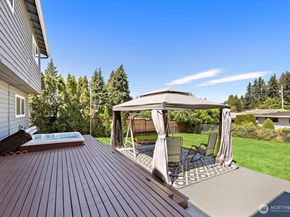 2802 NE 23rd Place, Renton WA 98056