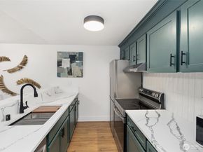 31003 14th Avenue S A5, Federal Way WA 98003