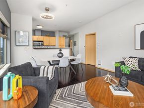 425 23rd Avenue S A503, Seattle WA 98144