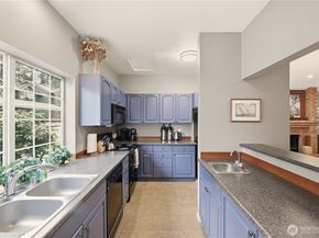 15433 Country Club Drive F211, Mill Creek WA 98012