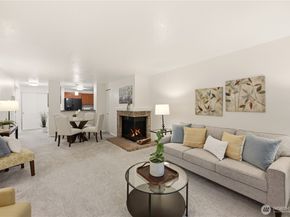 15433 Country Club Drive F211, Mill Creek WA 98012