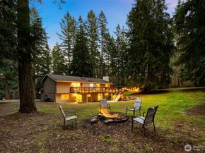 20341 170th Avenue NE, Woodinville WA 98072