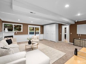 20341 170th Avenue NE, Woodinville WA 98072