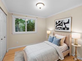 20341 170th Avenue NE, Woodinville WA 98072