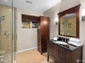 20341 170th Avenue NE, Woodinville WA 98072