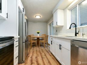 20209 106th Avenue SE, Kent WA 98031