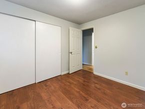 20209 106th Avenue SE, Kent WA 98031