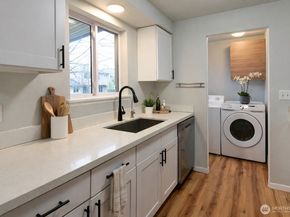 20209 106th Avenue SE, Kent WA 98031