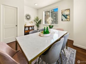 1496 159th Place NE 2.1, Bellevue WA 98008