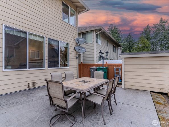 36010 11th Ave SW, Federal Way WA 98023